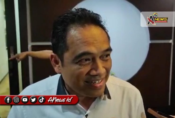 (Foto: Kepala BPKAD Kaltim, Fahmi Prima Laksana saat ditemui usai menghadiri rapat bersama Pemkot Samarinda/Ist)