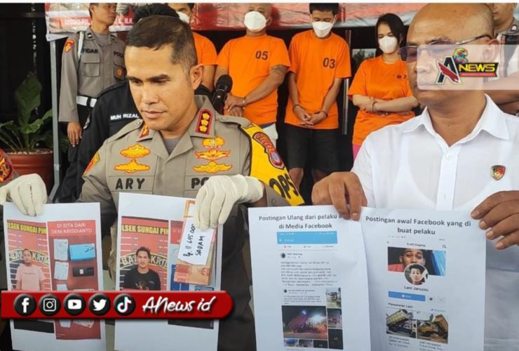 (Foto: Kapolresta Samarinda, Kombes Pol Ary Fadly saat memimpin rilis penipuan yang dilaksanakan di Mapolresta Samarinda/Ist)